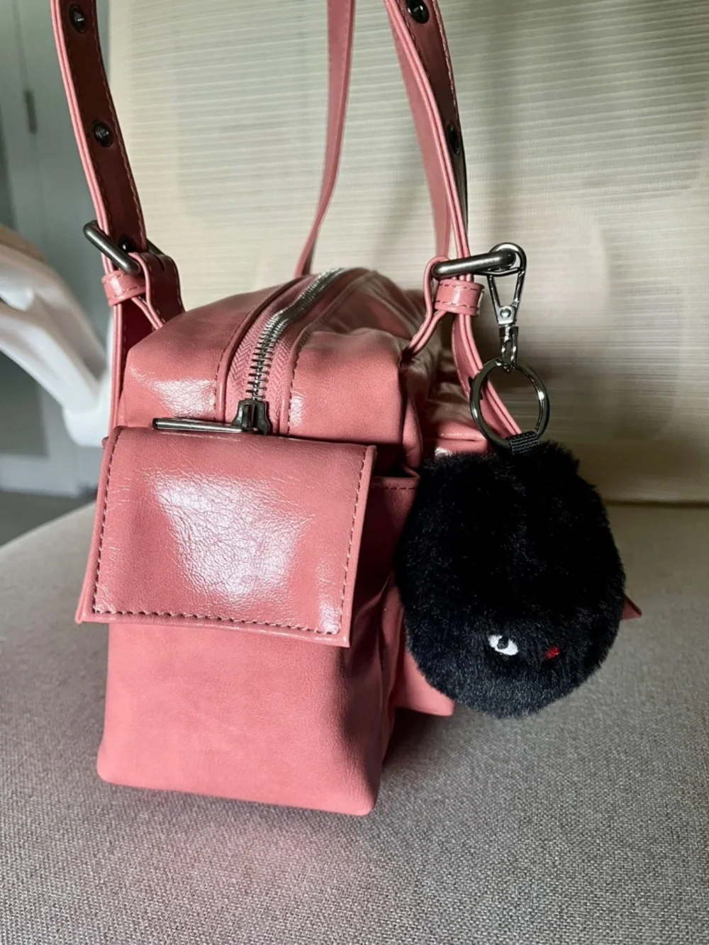 SAMO UNDOH pocket utility w/charm - Picture 8 of 11